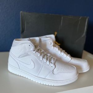 Nike Air Jordan 1 Mid - men’s 10